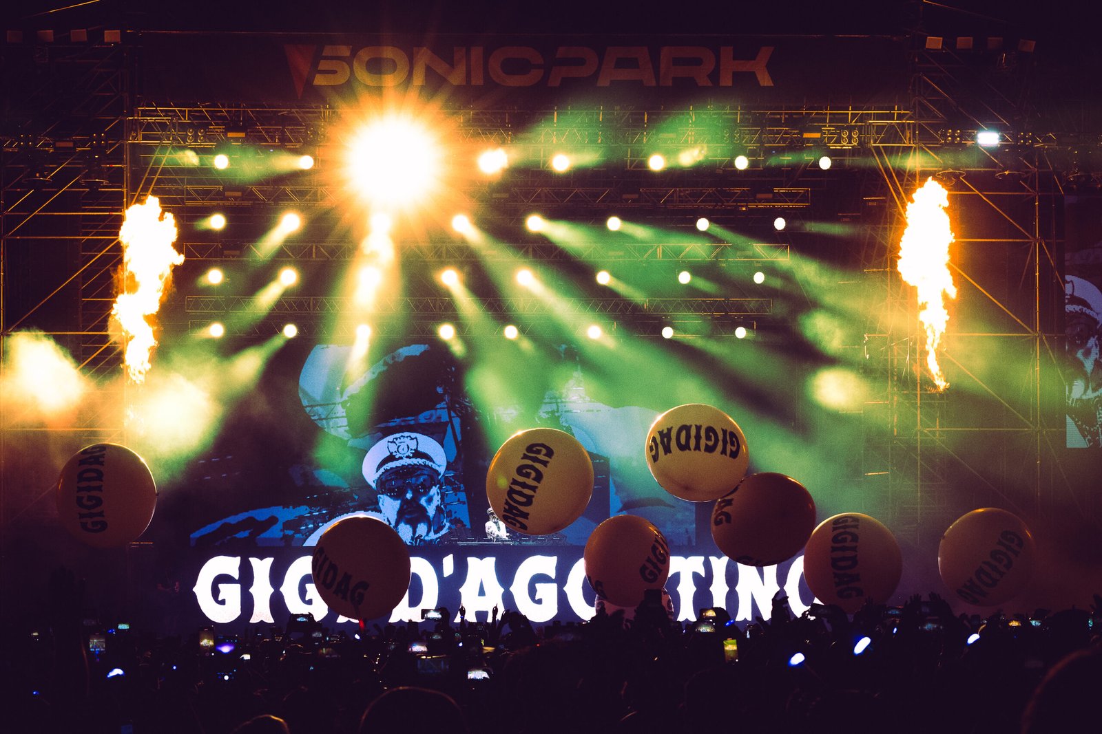 La musica che unisce: Torino rende omaggio al suo Capitano