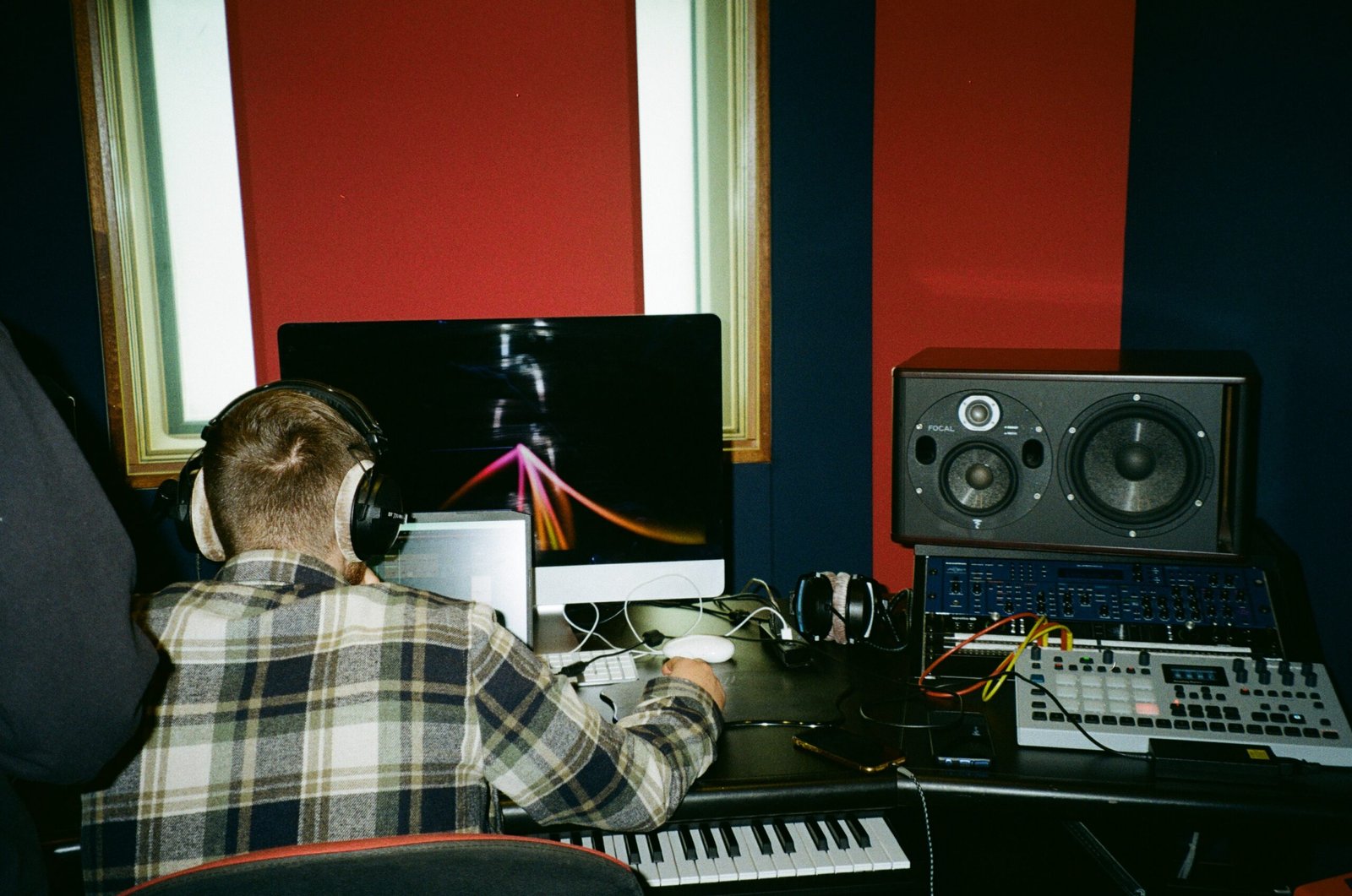 Ultrasaturated_Gianmaria_Cetti_Record-2