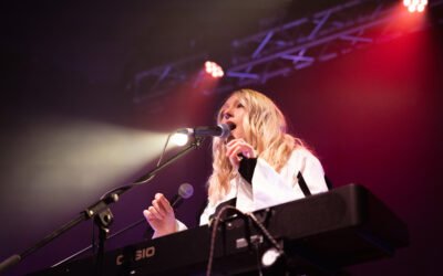 Giulia Mei: la voglia di essere libera che è una festa dal vivo