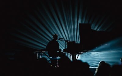James Blake: piano e poesia elettronica per tempi incerti